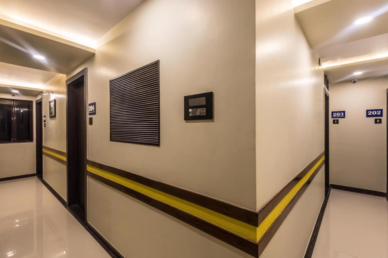 Hotel Atlas Grand Andheri East Mumbai Exterior foto